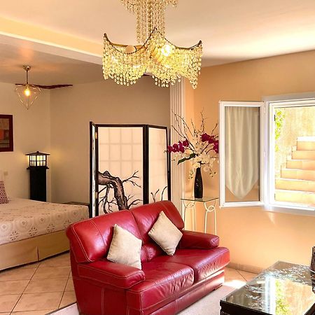 Chambres D'Hotes Les Noisetiers Digne-les-Bains ภายนอก รูปภาพ