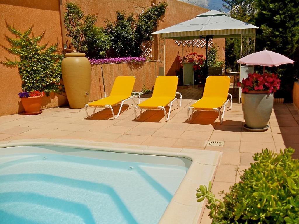 Chambres D'Hotes Les Noisetiers Digne-les-Bains ภายนอก รูปภาพ
